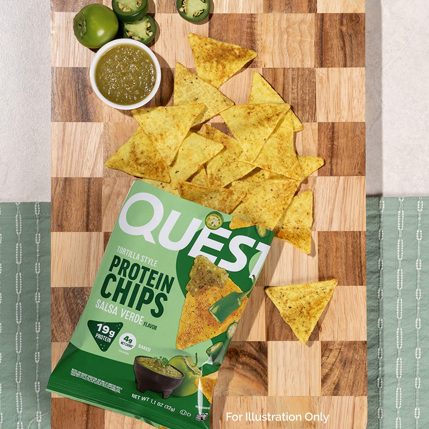 salsa-verde-tortilla-style-protein-chips-i8 qst-016419-salsa-verde-tortilla-style-protein-chips_6.jpg